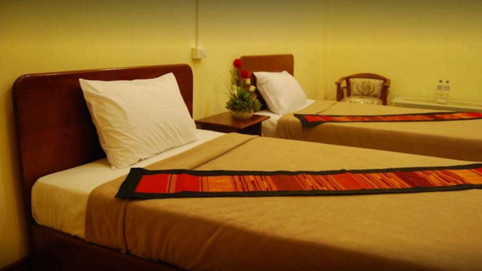 Sengkeo Hotel Vientiane Exteriör bild